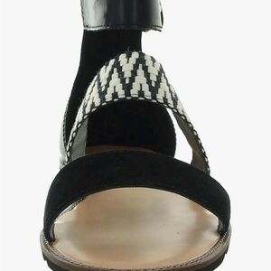 FRYE AND CO. Port 2 Band Black and Cream Sandals